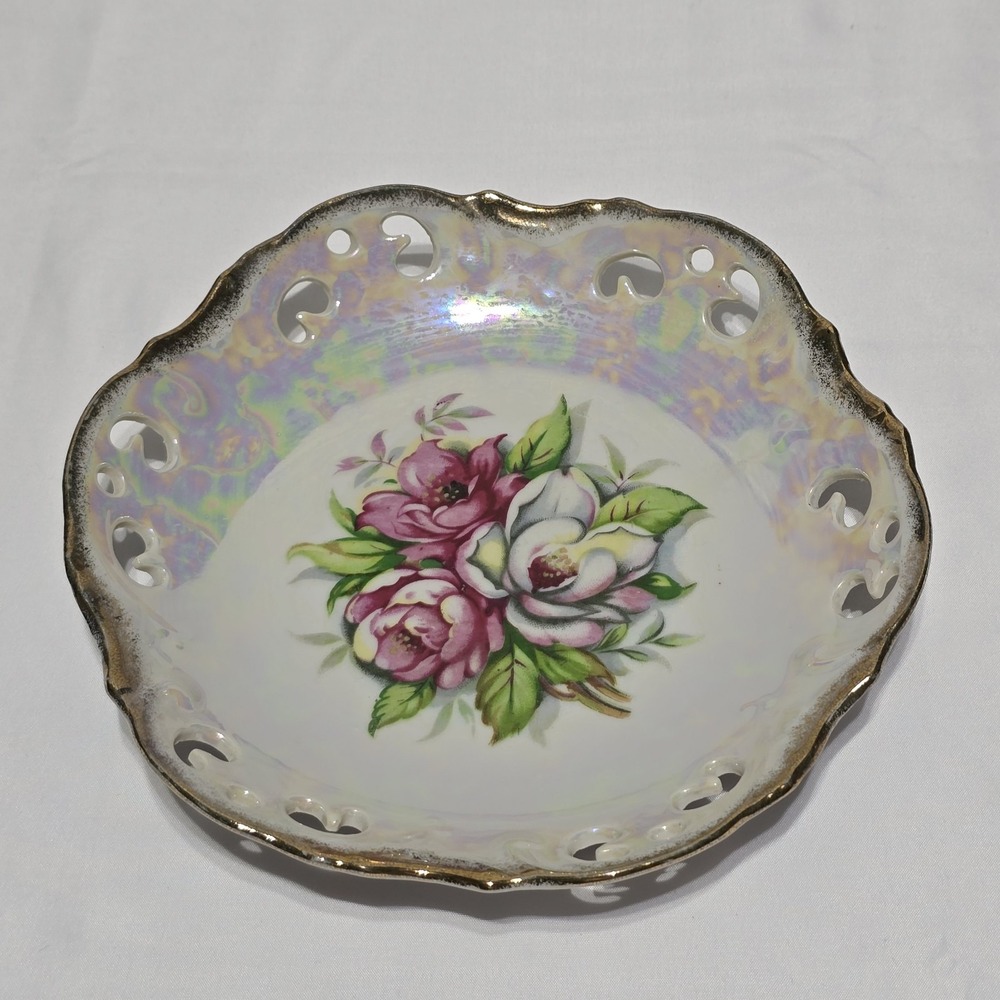 Trimont Ware Bowl White Reticulated Gold Rimmed ‎ Roses Vintage Japan